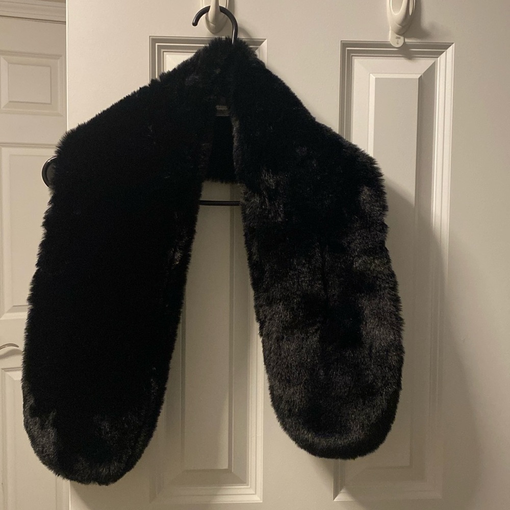 Faux Fur Scarf